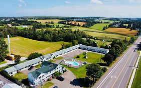 Anne Shirley Motel & Cottages